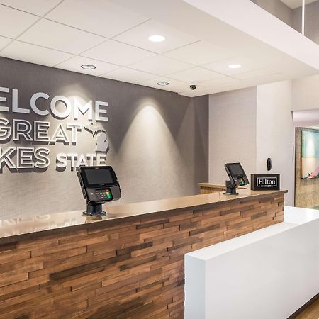 Hampton Inn & Suites Houghton Exteriér fotografie