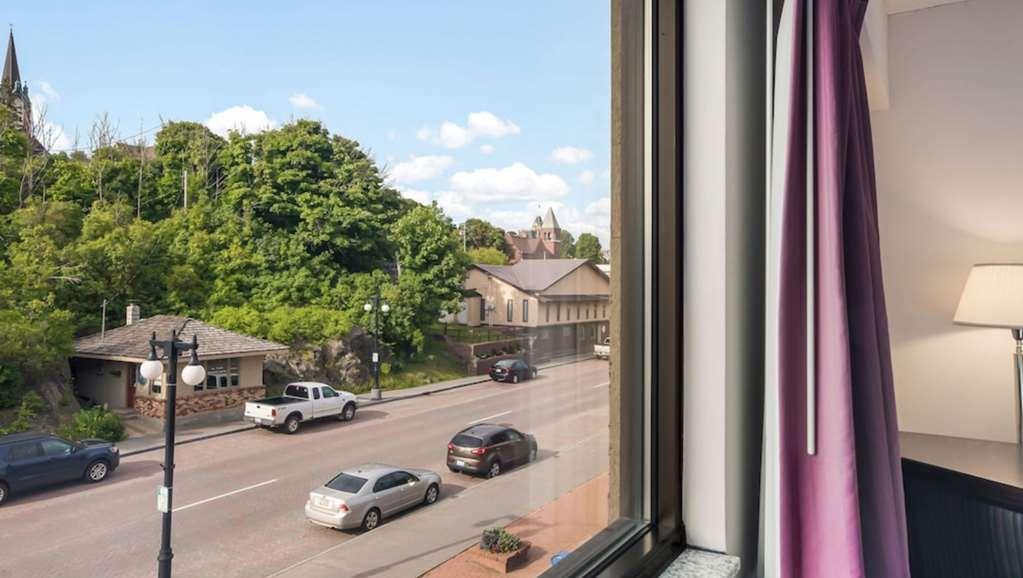 Hampton Inn & Suites Houghton Pokoj fotografie